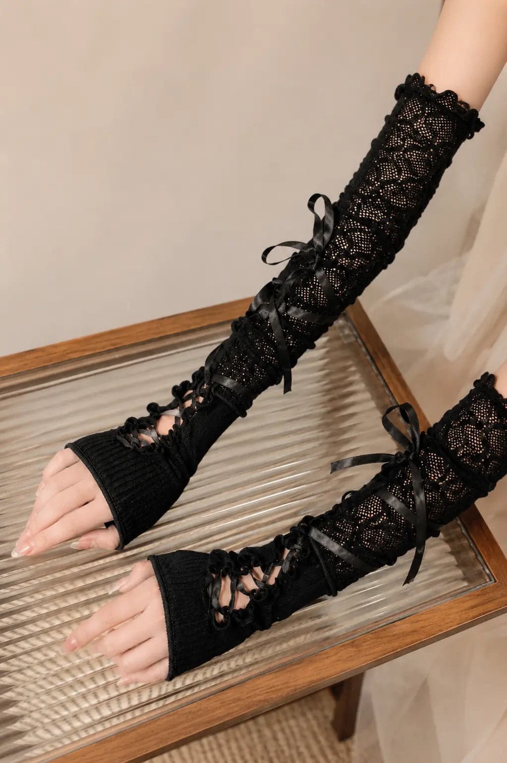 Noir Ribbon Lace Arm Gloves