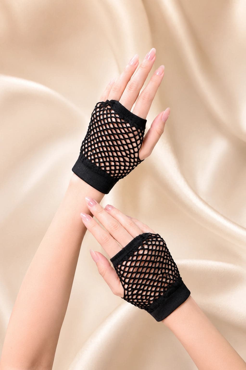 Noir Net Gloves alternate view