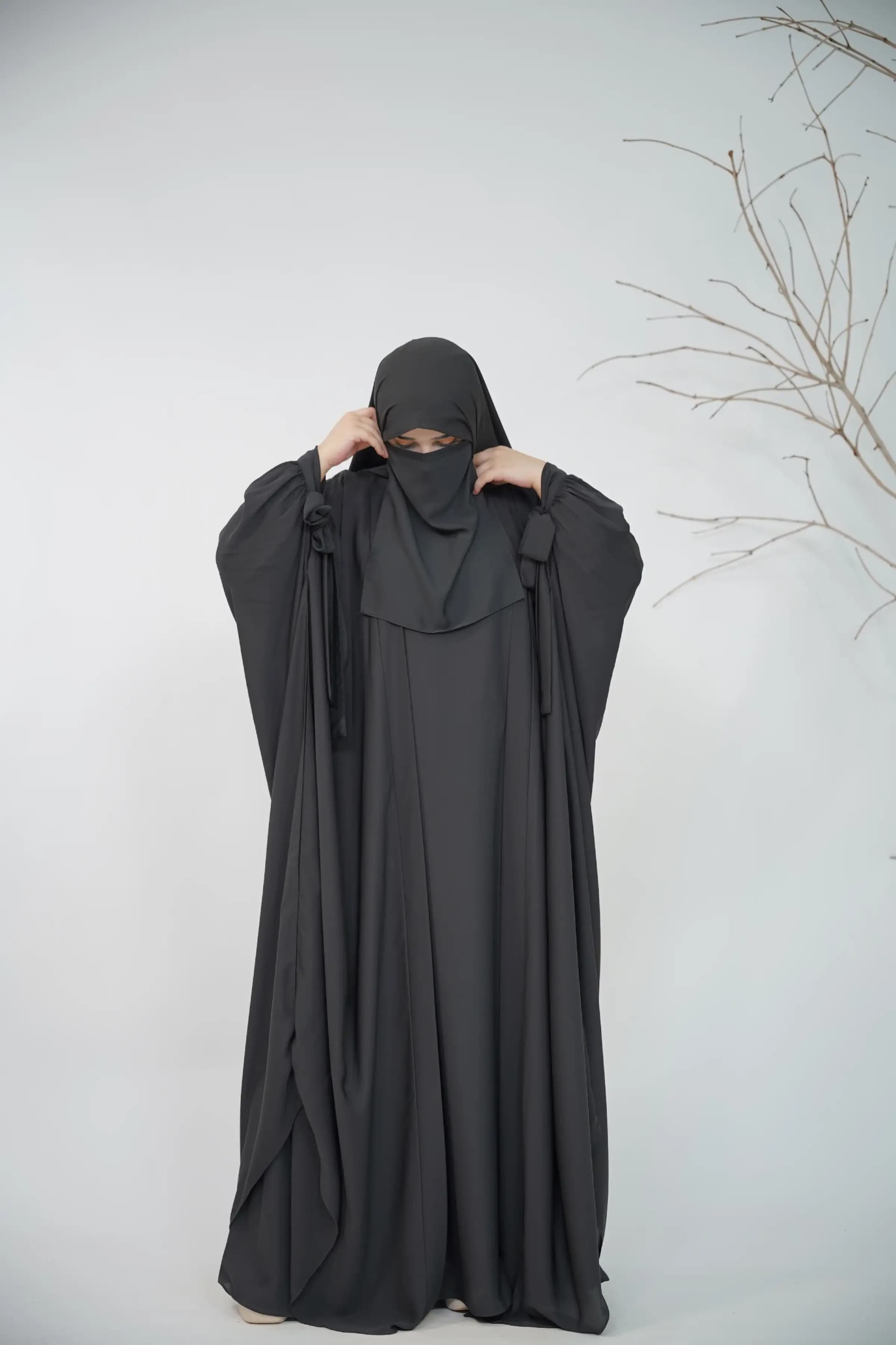 Double Tie Abaya Set view 4
