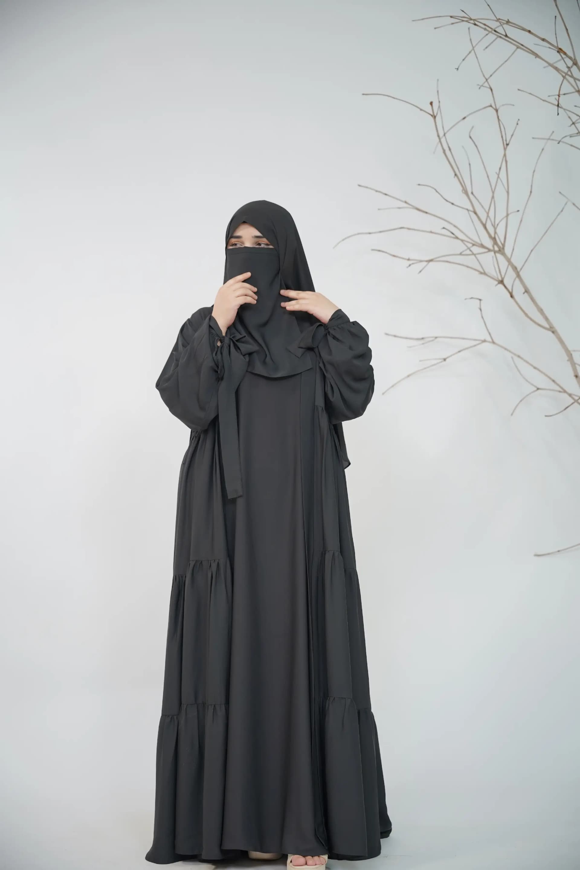 Pinterest Inspired Abaya Set - Black view 4