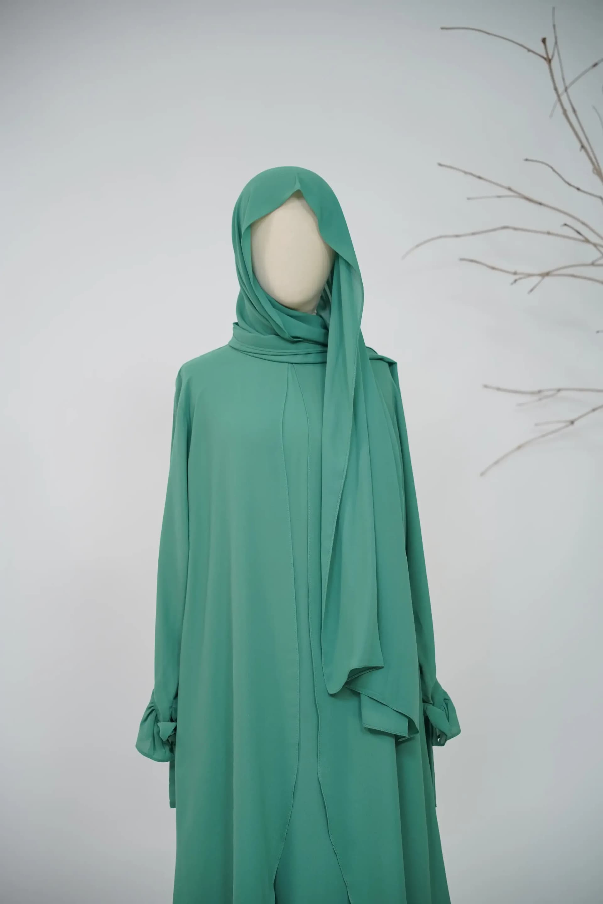 Liora - Mint Green view 4
