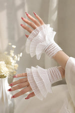 Ivory Ruffle Lace Gloves