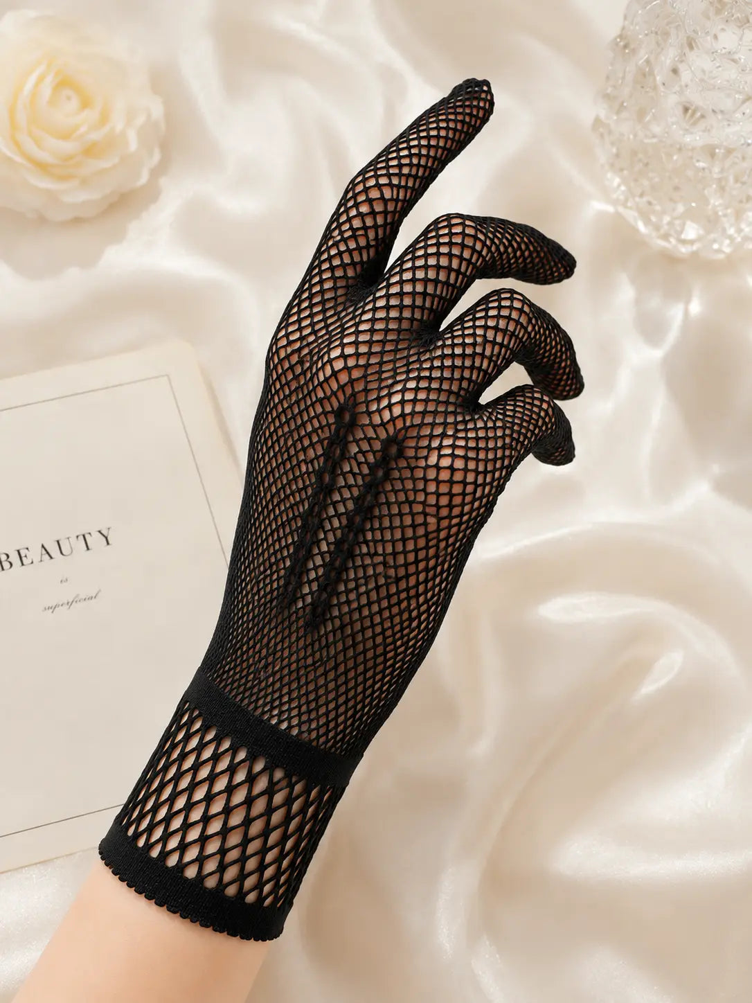 Patterned Cutwork Gloves