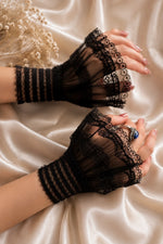 Noir Lace Veil Gloves